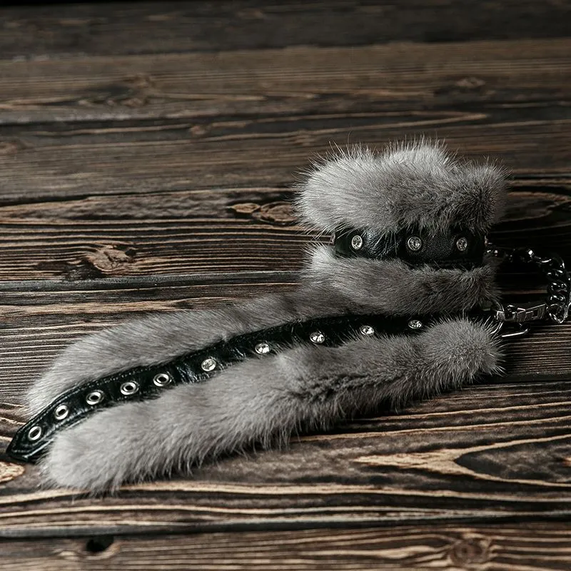 наручники из меха норки, серые в Москве