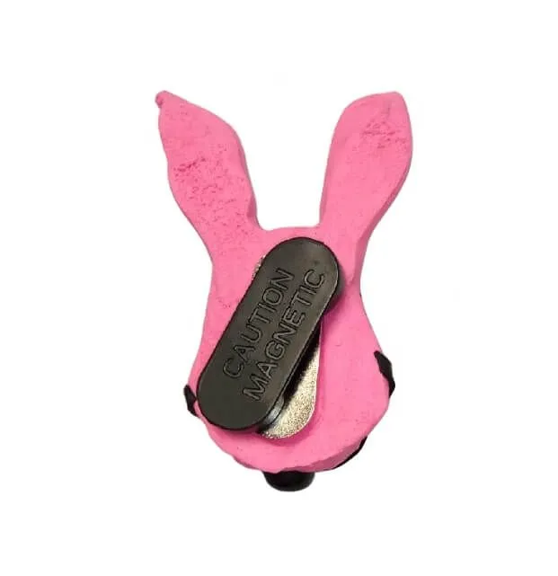 брошь pinkrabbit розовый кролик с черным кляпом, на магните в Москве