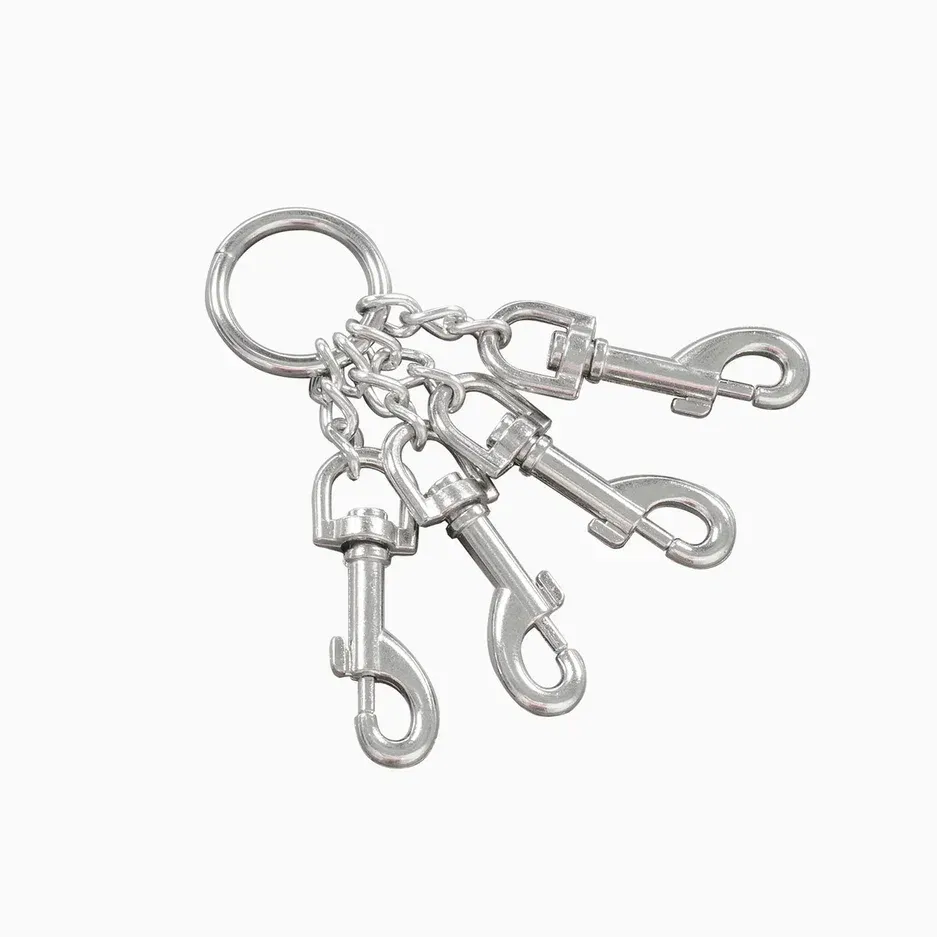 крест из цепи, с карабинами, 15 см в Москве