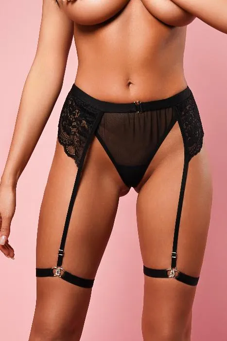Эротическое женские трусики с поясом и гартерами в Москве