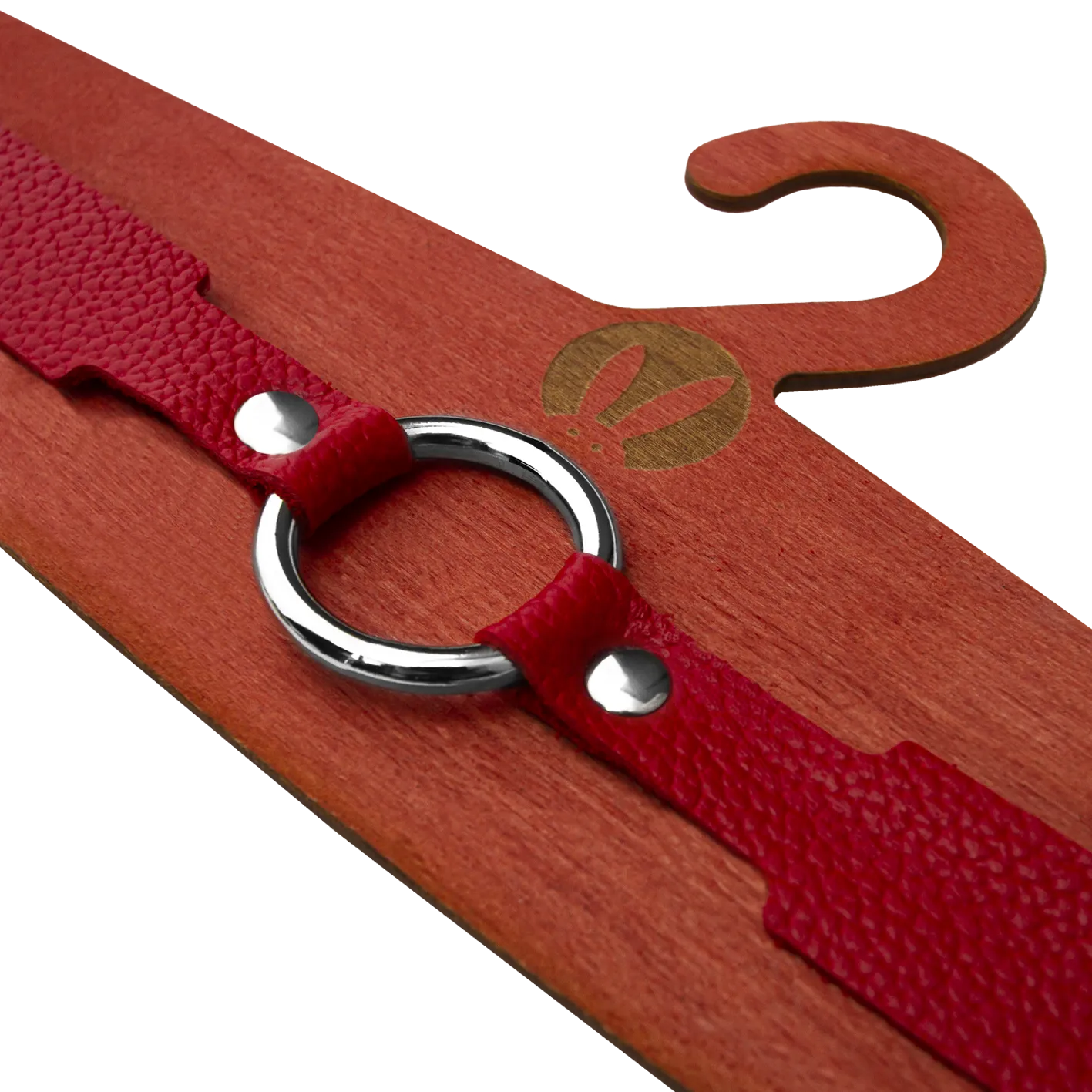 Эротическое гартеры pinkrabbit из красной кожи в Москве