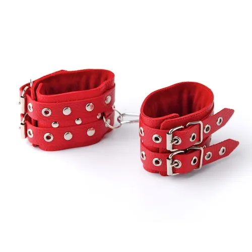 наручники кожаные красные с ремешками 3050-2 в Москве