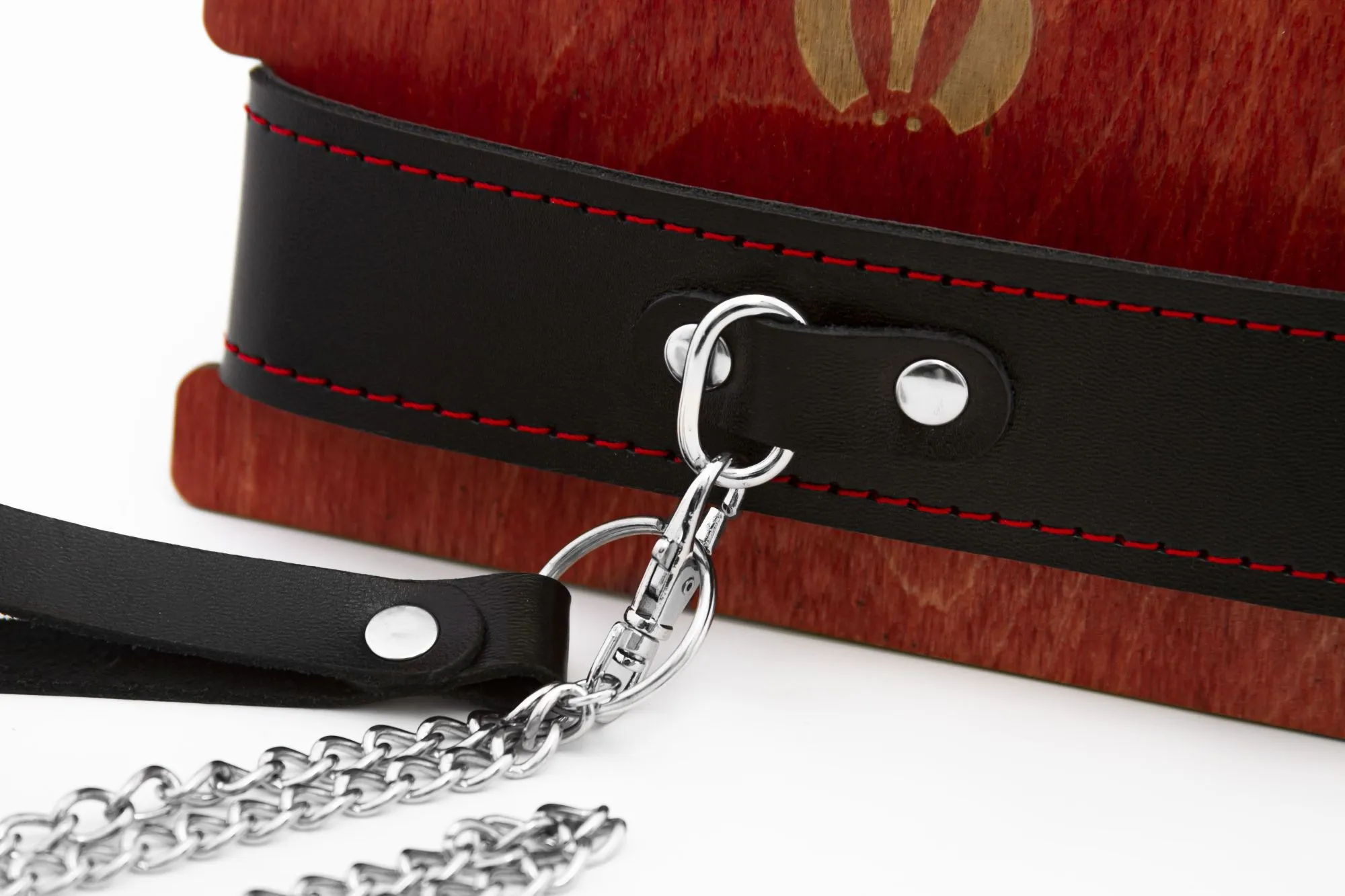 ошейник pinkrabbit двухслойный, с красной строчкой в Москве