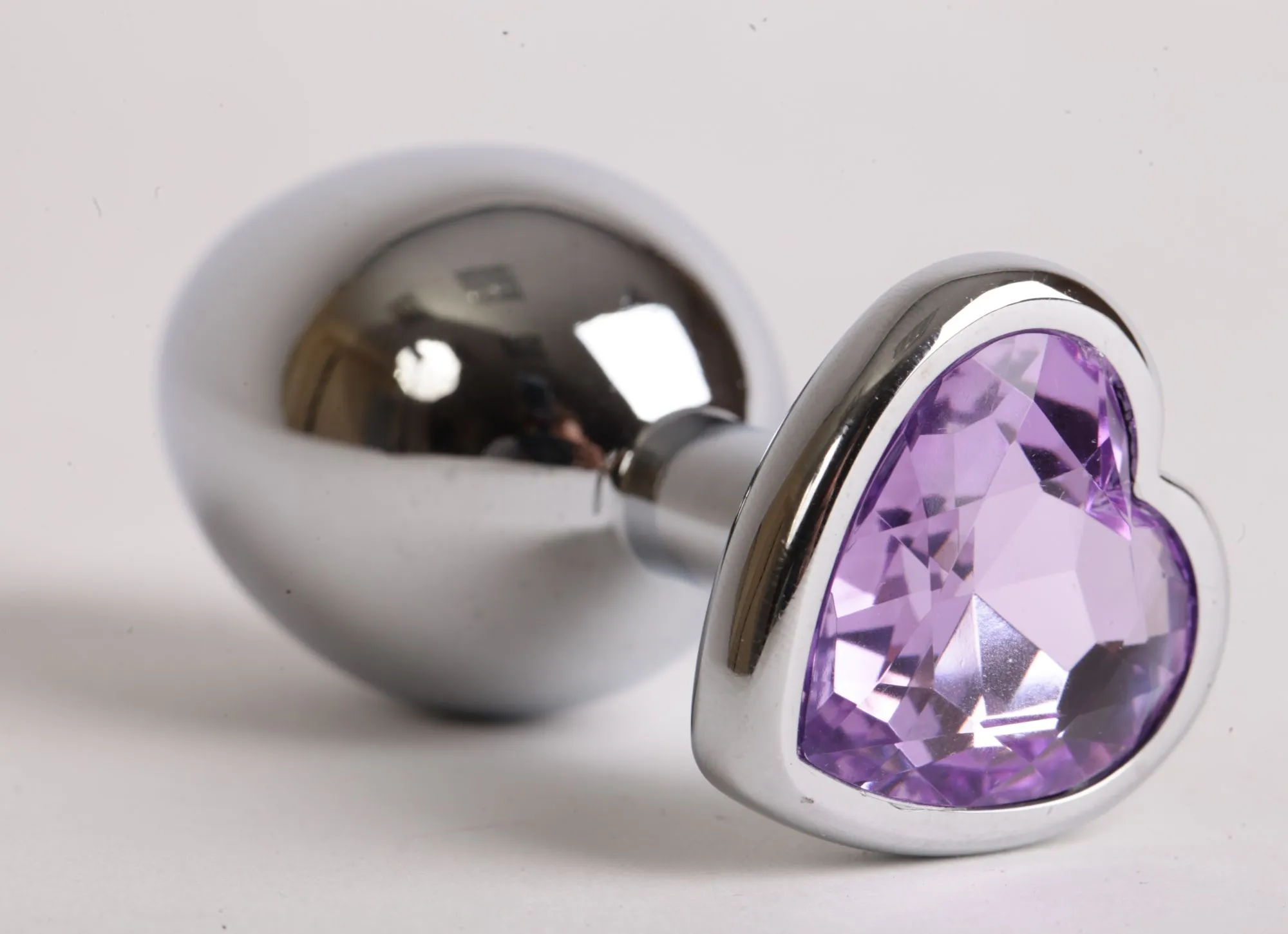 анальная пробка сердечком с сиреневым стразом 8х3,5см 47142-1-mm в Москве