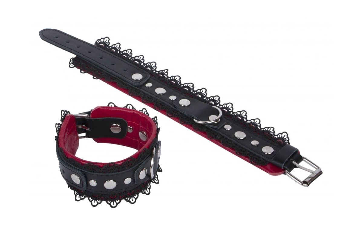 Наручники декоративные Fire Horse с кружевом, черно-красные
