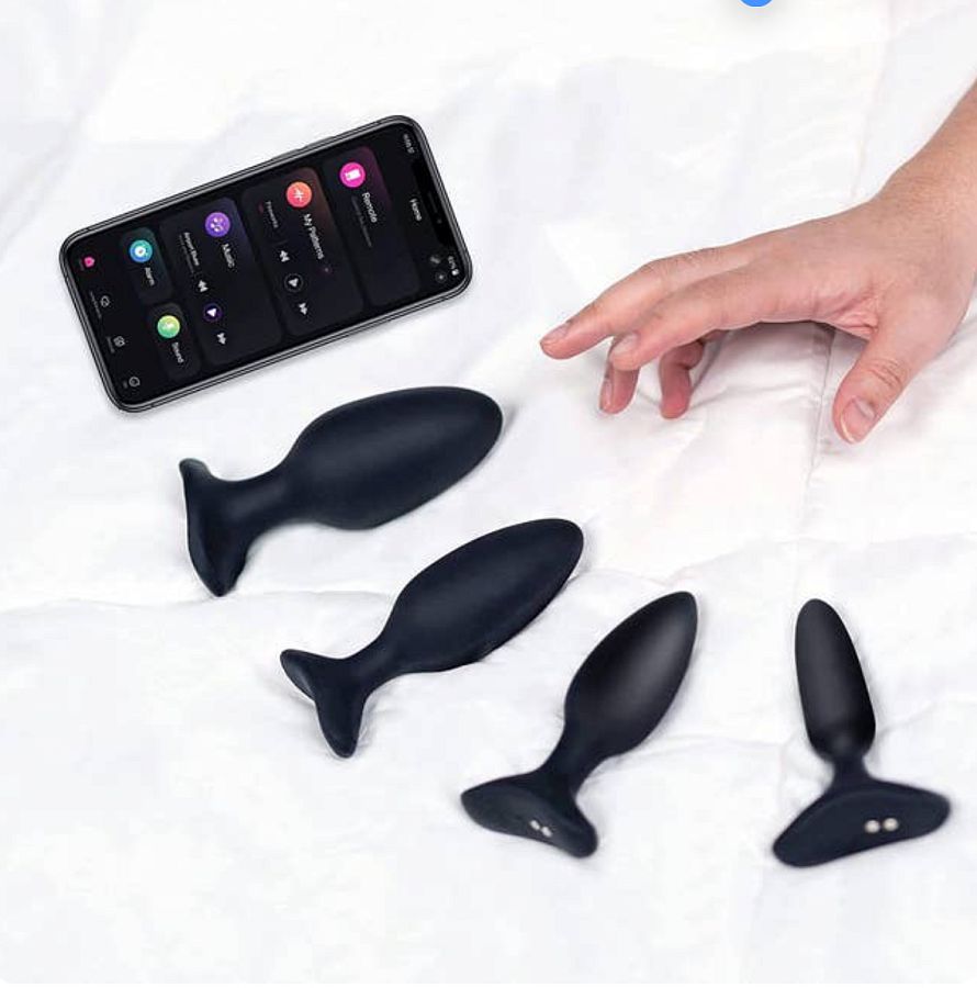 6 секс-игрушек, которые помогут поддержать связь на расстоянии 6 секс-игрушек, которые помогут поддержать связь на расстоянии