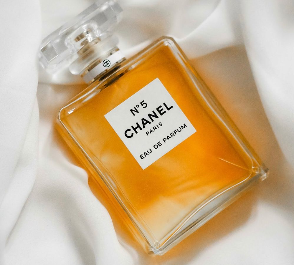 Самые культовые женские ароматы Самые культовые женские ароматы